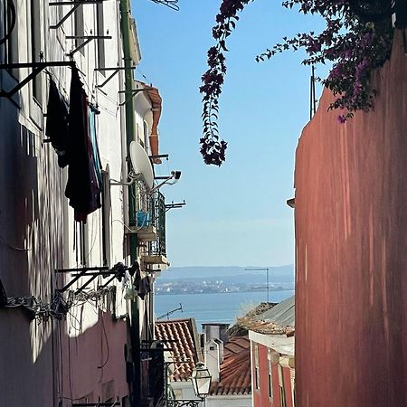 Quiet Street Alfama Lejlighed Lisboa Eksteriør billede